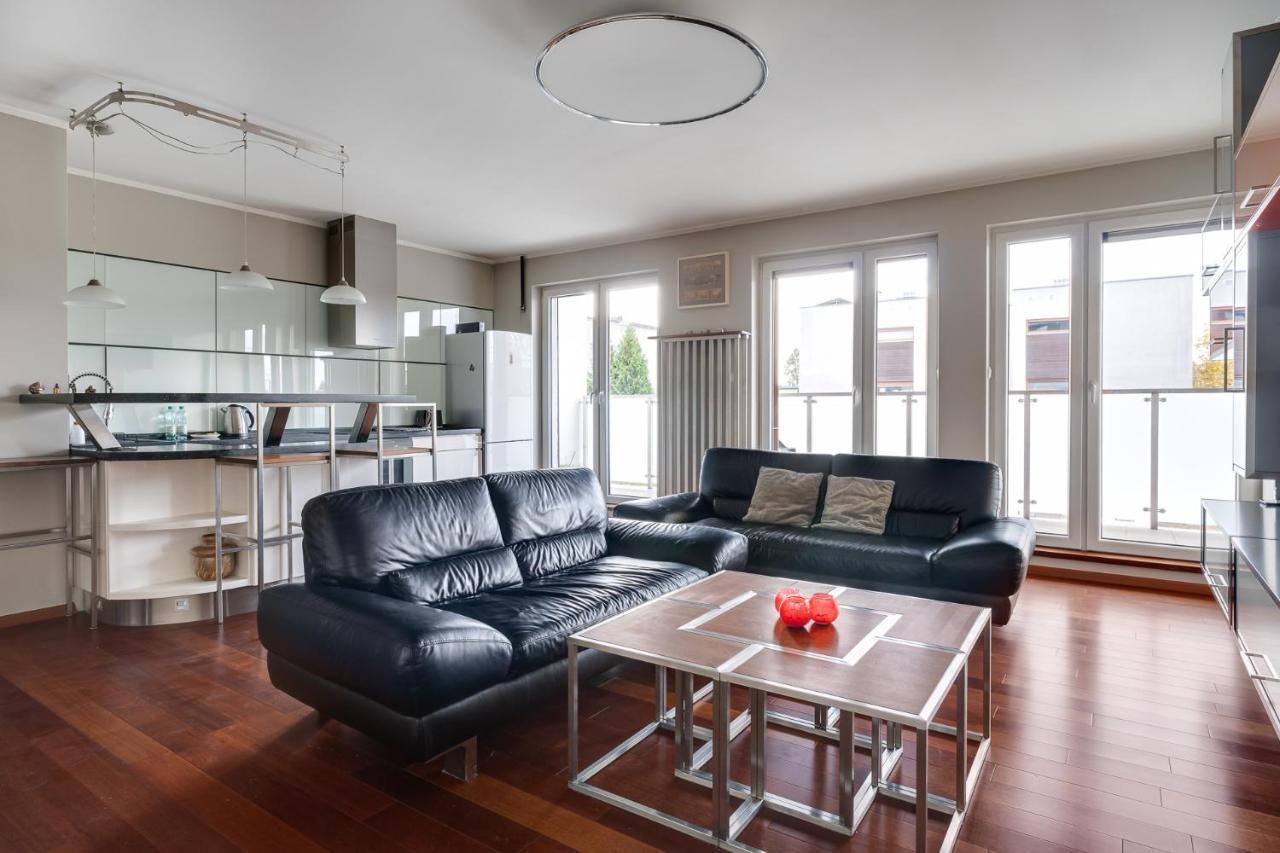 Lasek Marcelinski 2-Bedroom Apartment Познань Экстерьер фото